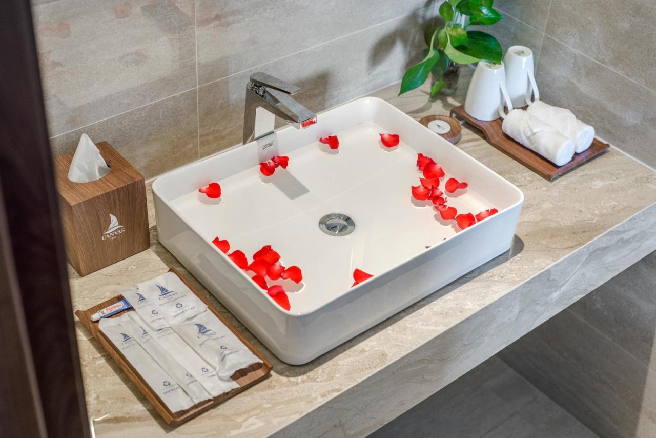 Canvas Khách sạn 4*